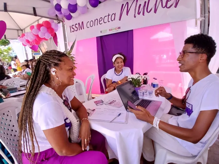 ISSM presta orientação previdenciária na Feira Global Camaçari Mulher