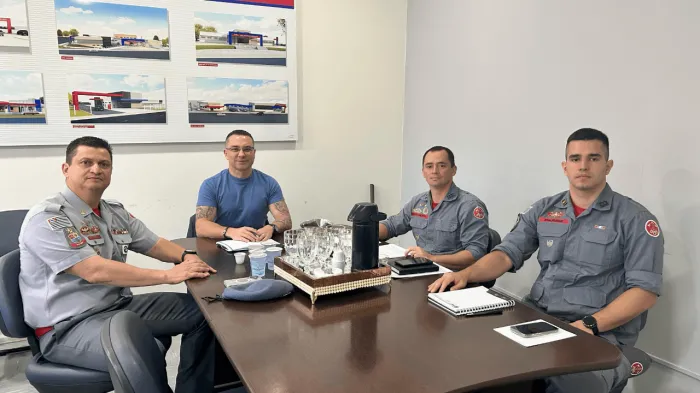 Saúde se reúne com Bombeiros e Alma Autista