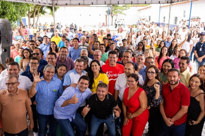 Comitiva estadual inaugura obras de educação, tecnologia e cidadania em quatro cidades da Região Tocantina