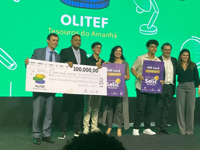 Escola Estadual conquista prêmio de R$ 100 mil na Olimpíada do Tesouro Direto de Educação Financeira