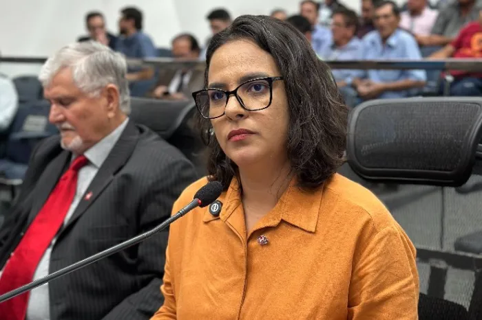 Gleice ressalta inconstitucionalidade do projeto que proíbe captura do dourado