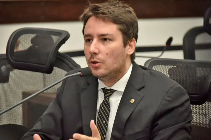 PL propõe regras no uso do termo 