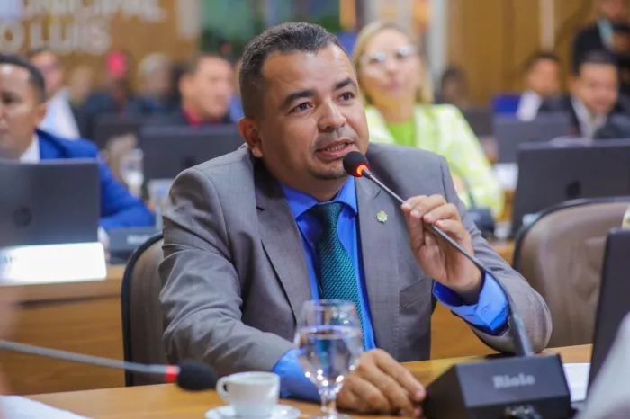 Edson Gaguinho propõe obrigatoriedade de divulgação dos malefícios do uso de cigarro eletrônico