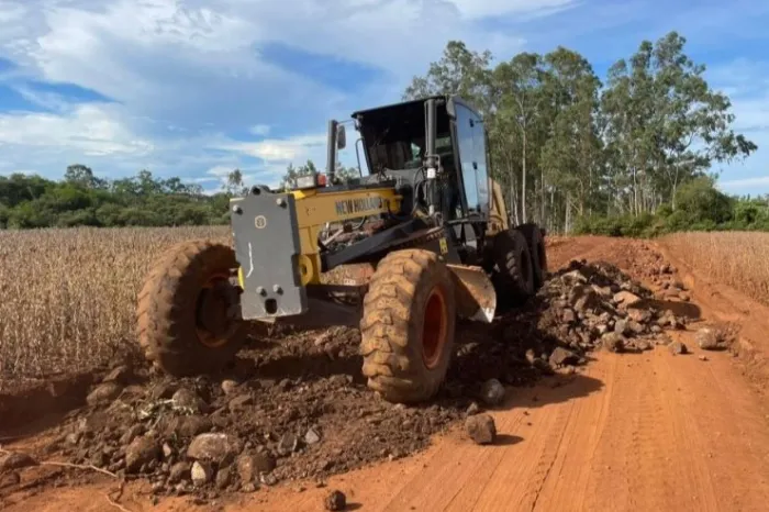 Itaporã: Zé Teixeira reivindica mais logística e segurança