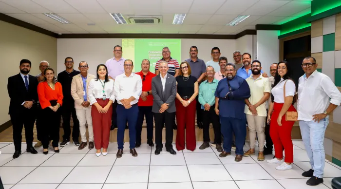 Banese e cooperativas de transporte intermunicipal debatem crédito para renovação de frota