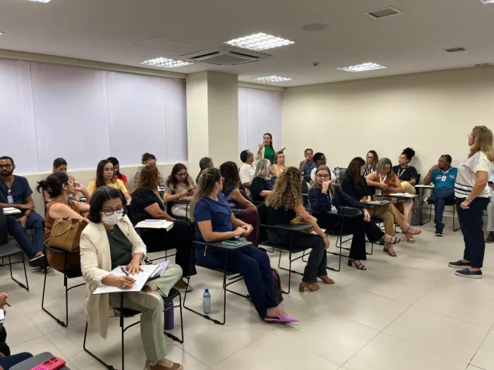 Oficina debate estratégias na atenção integral às crianças com síndrome congênita da Zika