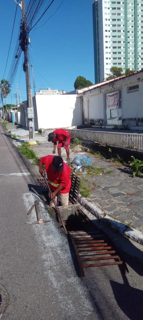 Equipes da Seinfra levam serviços de manutenção a 39 bairros nesta quarta-feira
