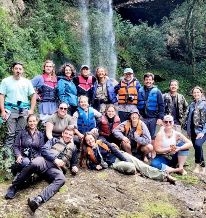 Estudantes estrangeiros participam de curso sediado no Parque Estadual Rio Canoas