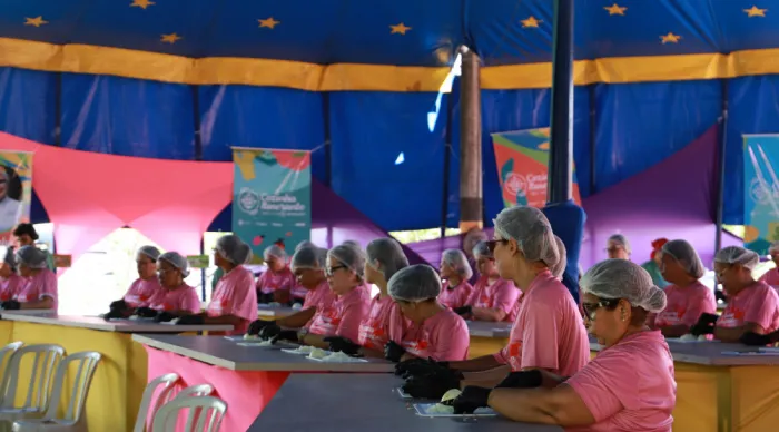 Projeto Cozinha Itinerante capacita merendeiras e agricultoras em Aracaju com formação gratuita