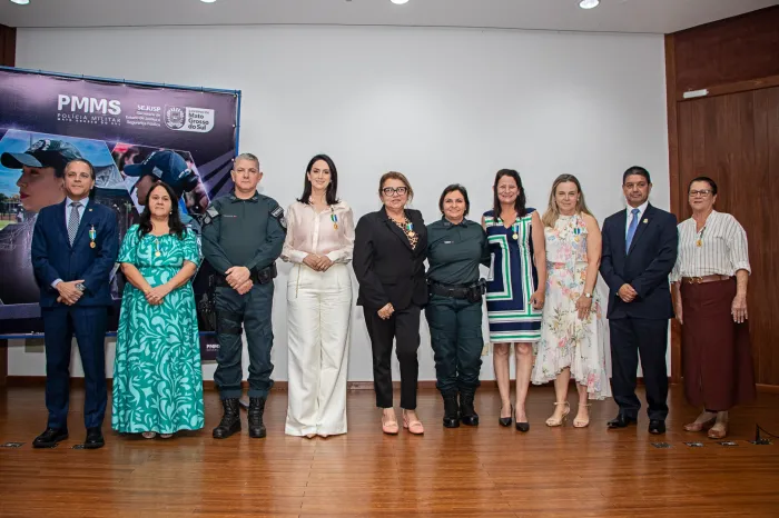 PMMS homenageia autoridades que trabalharam no combate à violência contra a mulher com Outorga da Medalha Tenente-Coronel Ana Neize Baltha