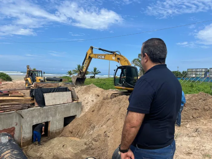 Prefeitura de Bertioga realiza obras de drenagem em Boraceia
