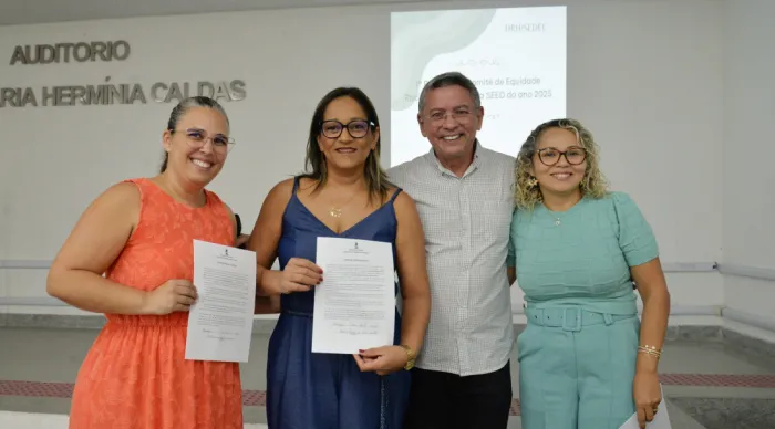 Secretaria de Estado da Educação empossa integrantes do Comitê de Equidade Racial e de Gênero