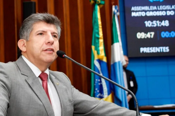 Lidio Lopes discute saúde pública e reforça apoio ao Hospital do Câncer Alfredo Abrão