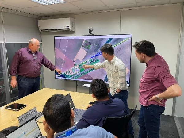 Vereador conhece plano de duplicação da BR-163 em Sorriso