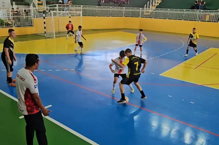 Seletivas escolares reúnem 300 Atletas no Pianão para jogos regionais e estaduais