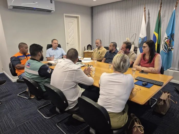 Prefeitura de Nova Iguaçu suspende aulas presenciais nos turnos da tarde e da noite devido à previsão de chuvas fortes