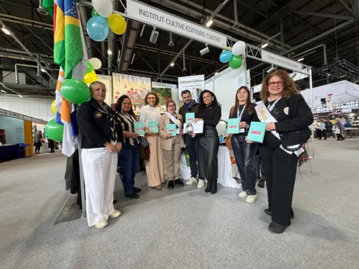 Escritores de Rondônia são homenageados no Salão do Livro de Genebra