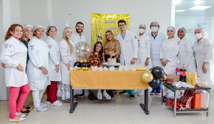 Em tratamento, paciente recebe celebração de aniversário no Hospital Dr. Carlos Macieira