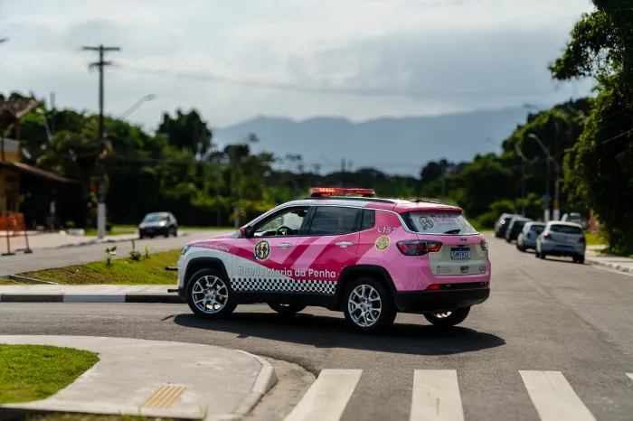 Vítima de estrangulamento é socorrida pela GCM em Bertioga
