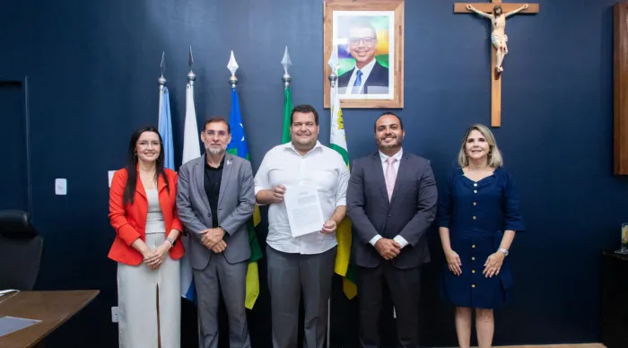 Secretaria de Estado da Saúde e Hospital Universitário de Lagarto assinam novo contrato que visa ampliar atendimentos