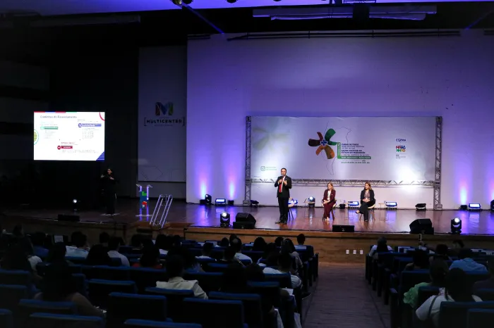 Congresso Cuidar de Todos discute avanços na gestão e financiamento do SUS