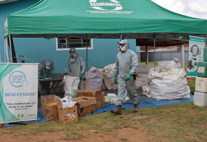 Campanha de recolhimento de embalagens de agrotóxicos arrecada mais de 2,6 toneladas em Piraí do Sul