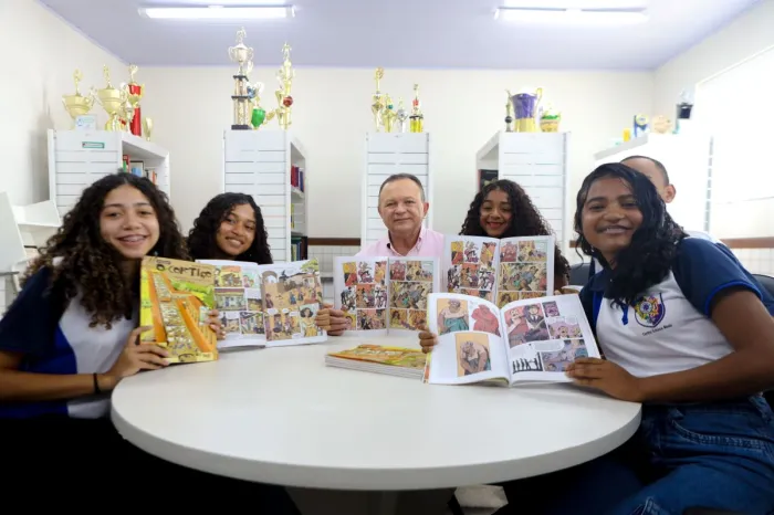 Brandão entrega obras e anuncia novos serviços na comemoração de 105 anos de Coroatá