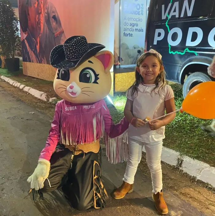 ABRIL LARANJA: Subea reforça combate aos maus-tratos contra animais com ações educativas e monitoramento de denúncias