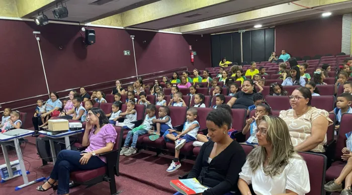 Biblioteca Pública Epiphanio Dórea celebra o Dia da Biblioteca com programação especial para crianças e estudantes