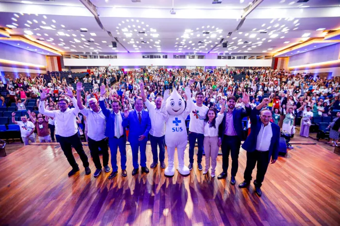 Brandão fortalece parceria com municípios para ampliar benefícios em saúde durante o Congresso Cuidar de Todos