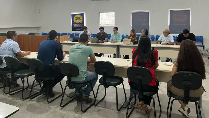 Vigilância Sanitária planeja ações educativas para comerciantes dos mercados públicos