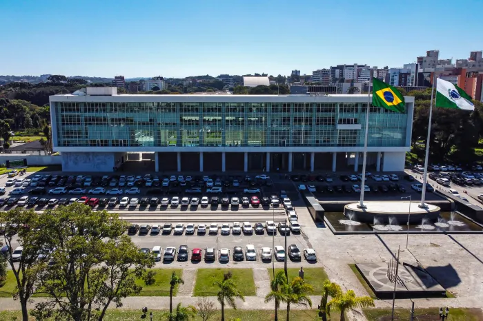 STF reconhece validade de adiamento de data-base; decisão evita dívida de R$ 13 bilhões
