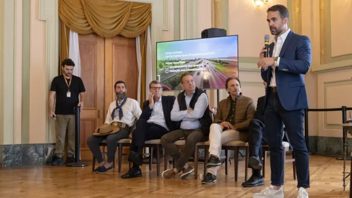 Durante a reunião, governador destacou os resultados positivos das concessões já realizadas pelo governo -Foto: Vitor Rosa/Secom