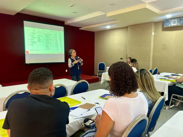Saúde da Paraíba capacita municípios para prevenir óbitos maternos e infantis