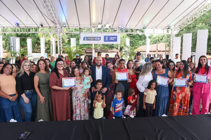 Prefeitura realiza formatura de alunas do Programa Mulheres Mil durante a 85ª Expogrande