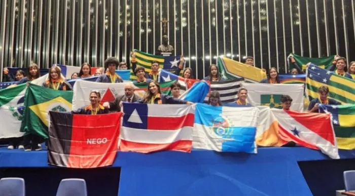 Inscrições para o Programa Jovem Senador Brasileiro 2025 seguem abertas até o dia 30