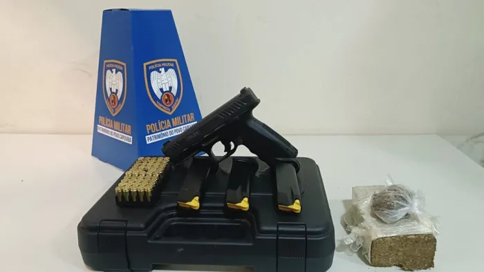 POLÍCIA MILITAR REALIZA APREENSÕES DE ENTORPECENTES EM GUARAPARI