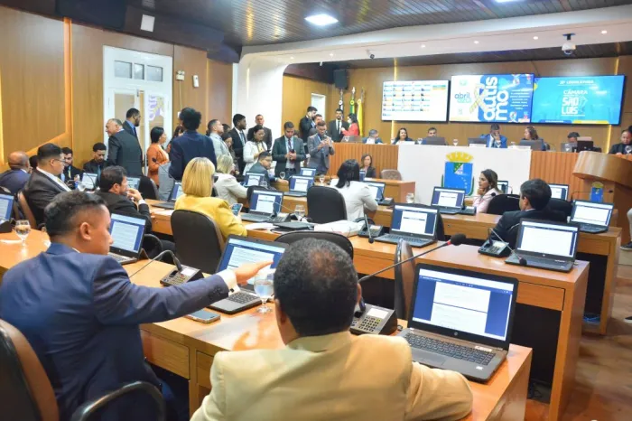 Vereadores destacam ações de Páscoa e anunciam projetos em sessão na Câmara