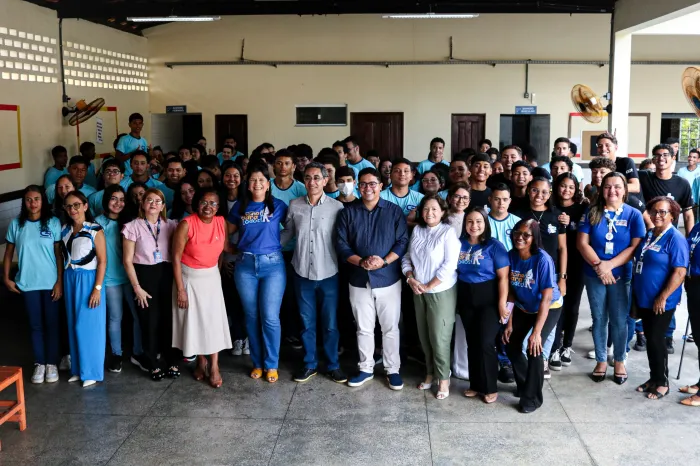 Governo do Estado inicia ação para vacinar estudantes nas escolas