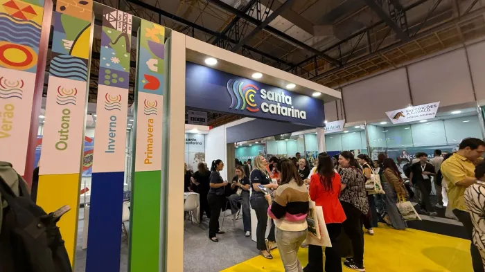 Secretaria do Turismo de Santa Catarina marca presença na WTM LatinAmerica 2025 em São Paulo