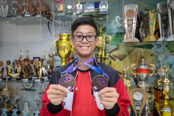 Christian Yoshida Yumoto, revelação do taekwondo de PG, leva dois bronzes no Mundial Escolar