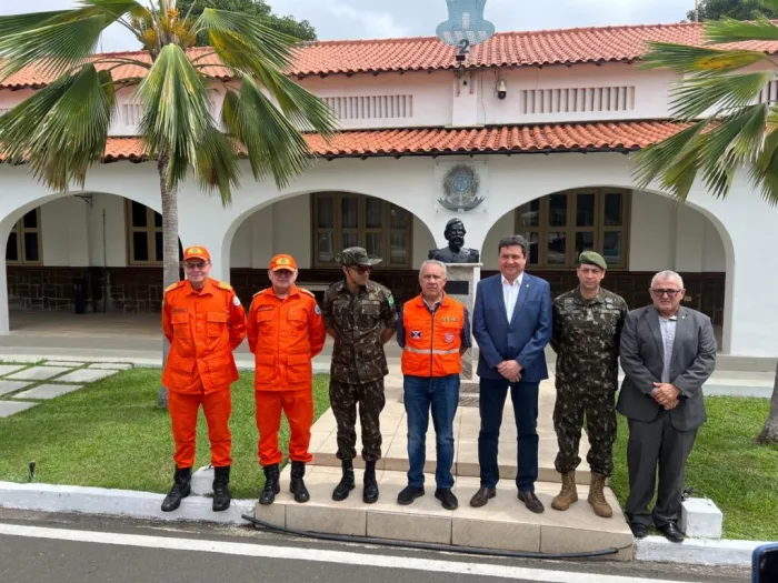 Bombeiros, Defesa Civil e Exército realizam reunião estratégica para emergência no Piauí