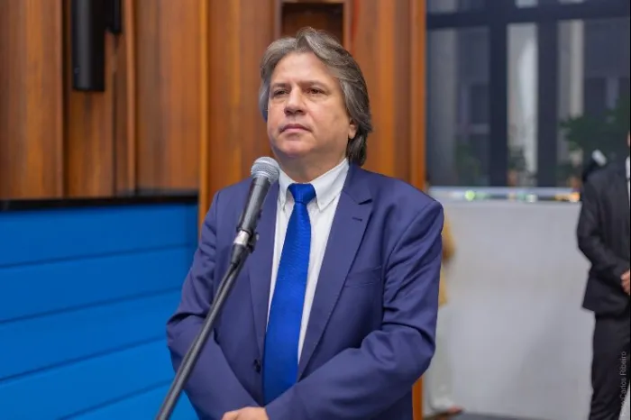 Deputado Caravina apresenta moção de congratulação ao novo presidente da COBRAPOL