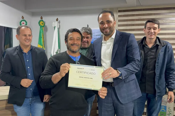 Qualifica Paraná: programa do Estado forma 63 alunos em Tijucas do Sul e Agudos do Sul