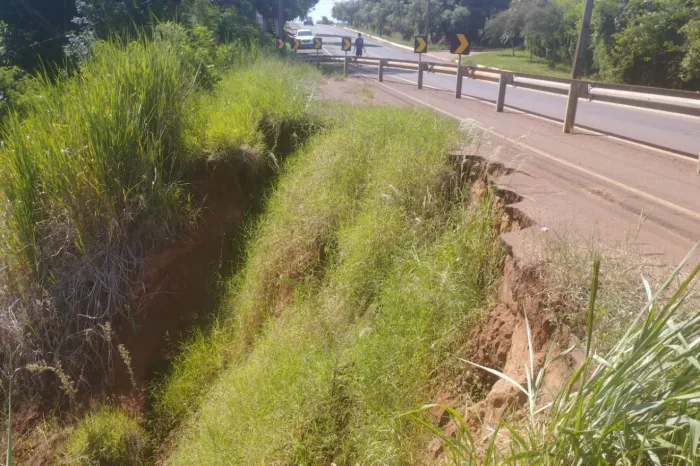 Rodovia em Ribeirão do Pinhal terá novo bueiro metálico de R$ 1,1 milhão