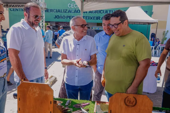 Cícero Lucena destaca incentivo à agricultura familiar e preços acessíveis para os consumidores