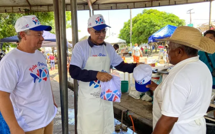 Piscicultura: Seagri em parceria com Sedap incentivam vendedores de peixes com entrega de kits