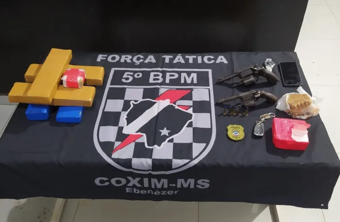 Polícia Militar e Polícia Civil prendem dupla e apreendem armas e drogas durante ação conjunta em Sonora