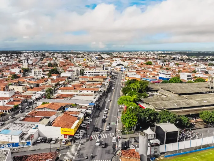 Área de boxes atingidos por incêndio no Mercado de Mangabeira será interditada para reparos