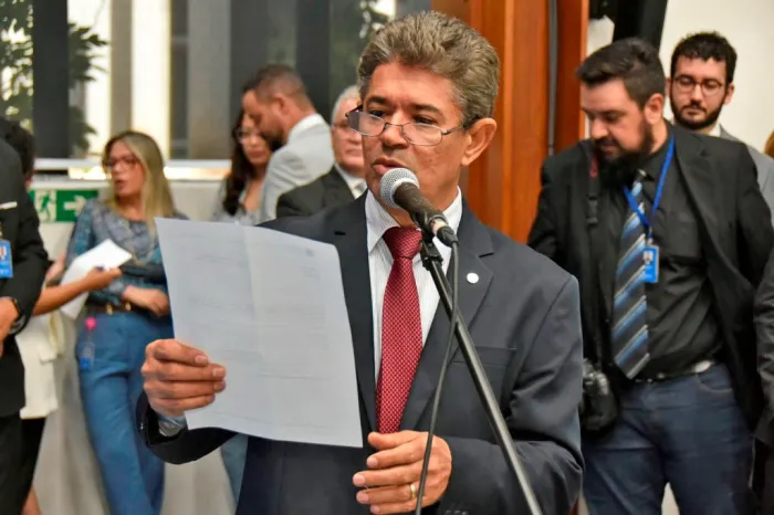 Instituídas a Medalha e o Diploma “Arquiteto Urbanista Celso Costa” 